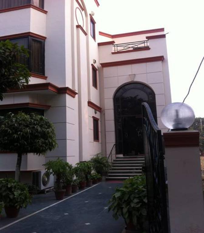 Hotel Smart Inn-2 New Delhi Ngoại thất bức ảnh