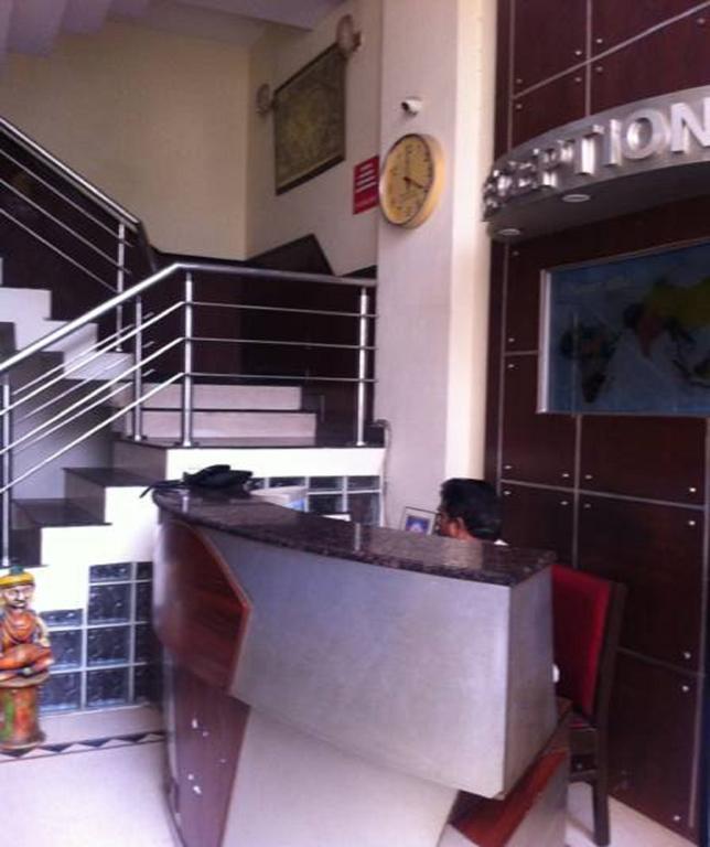 Hotel Smart Inn-2 New Delhi Ngoại thất bức ảnh