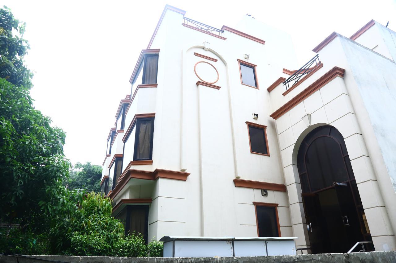 Hotel Smart Inn-2 New Delhi Ngoại thất bức ảnh